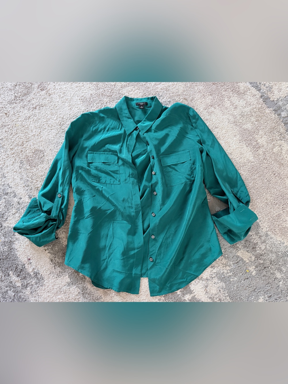 Ann Taylor Emerald Green Button-Front Blouse